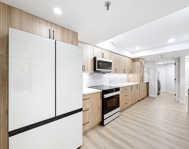 955 Egret Circle - Photo Thumbnail 10