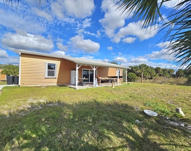 19835 Nw 266 Street - Photo Thumbnail 18