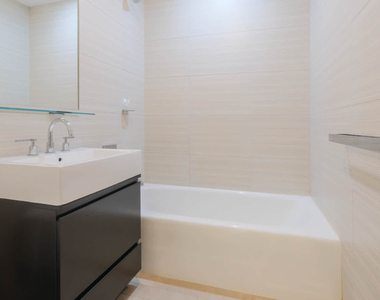 105 W 29th Street - Photo Thumbnail 55