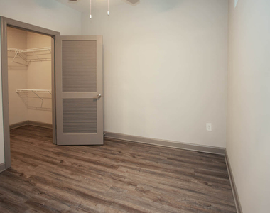 6558 Roswell Rd - Photo Thumbnail 70