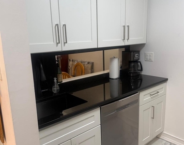 601 Chestnut Street - Photo Thumbnail 12