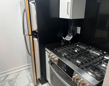 601 Chestnut Street - Photo Thumbnail 28