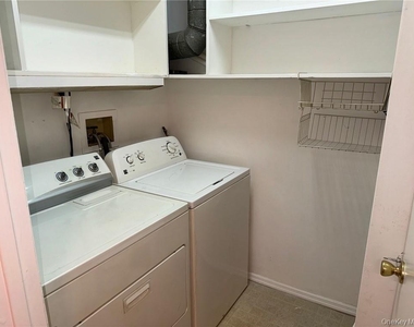 100 Hillside Drive - Photo Thumbnail 23
