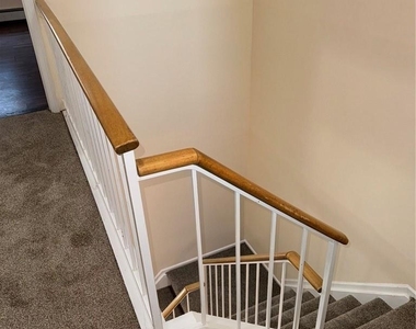 100 Hillside Drive - Photo Thumbnail 18