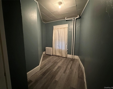9 Elizabeth Street - Photo Thumbnail 1