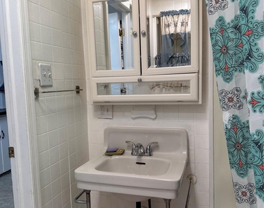 9 Elizabeth Street - Photo Thumbnail 15