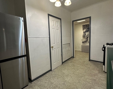 9 Elizabeth Street - Photo Thumbnail 6