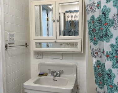 9 Elizabeth Street - Photo Thumbnail 16