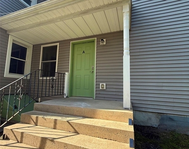 155 N Clinton Street - Photo Thumbnail 15