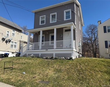155 N Clinton Street - Photo Thumbnail 8