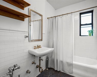 412 Munro Avenue - Photo Thumbnail 13