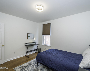 41 Walton Street - Photo Thumbnail 15