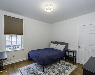 41 Walton Street - Photo Thumbnail 16