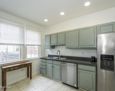 41 Walton Street - Photo Thumbnail 9
