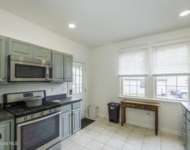 41 Walton Street - Photo Thumbnail 10