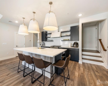 707 Station Road - Photo Thumbnail 9