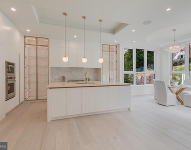 8757 A Brook Road - Photo Thumbnail 15