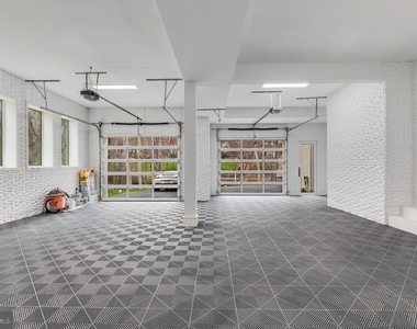 8757 A Brook Road - Photo Thumbnail 41