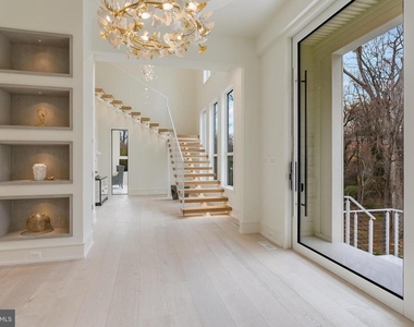 8757 A Brook Road - Photo Thumbnail 3