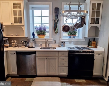 2254 Winchester - Photo Thumbnail 9