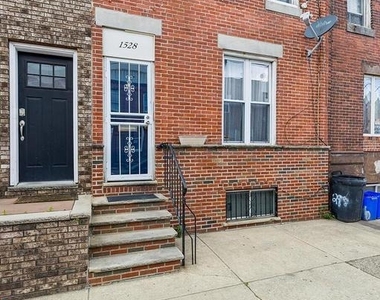 1528 S 29th Street - Photo Thumbnail 18