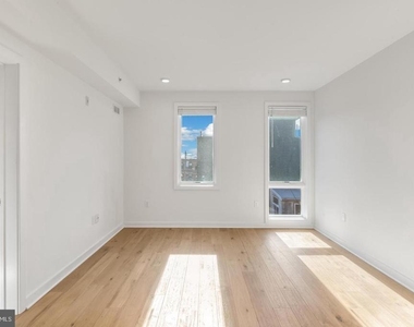 1416 Frankford Ave - Photo Thumbnail 7