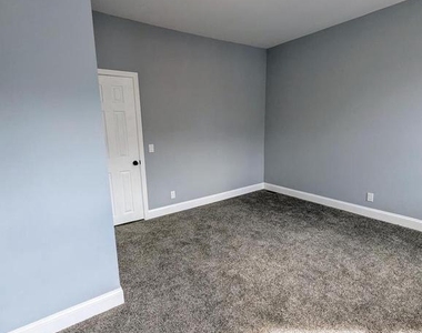 1539 S Stillman Street - Photo Thumbnail 12