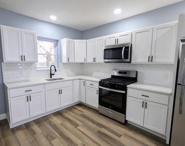 1539 S Stillman Street - Photo Thumbnail 8