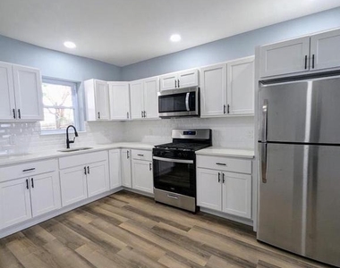 1539 S Stillman Street - Photo Thumbnail 9