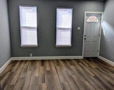 1539 S Stillman Street - Photo Thumbnail 6