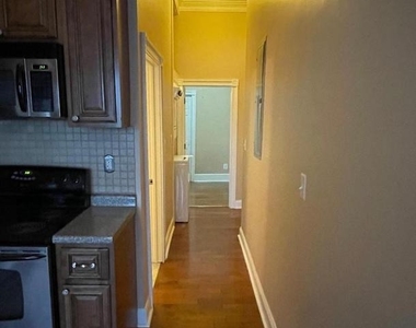 1435 N Franklin Street - Photo Thumbnail 3