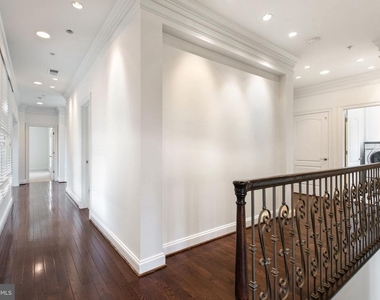 8319 Quarry Manor Terrace - Photo Thumbnail 35