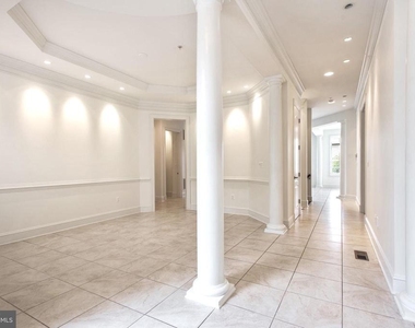 8319 Quarry Manor Terrace - Photo Thumbnail 8