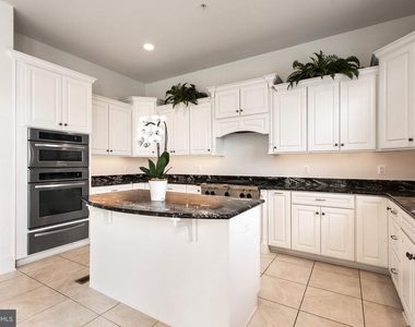 8319 Quarry Manor Terrace - Photo Thumbnail 34