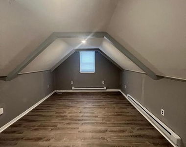 2518 Linwood Road - Photo Thumbnail 15