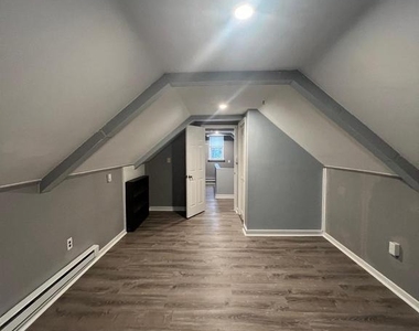 2518 Linwood Road - Photo Thumbnail 16