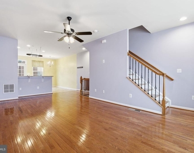 4505 Foster Avenue - Photo Thumbnail 12