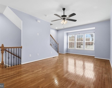 4505 Foster Avenue - Photo Thumbnail 11