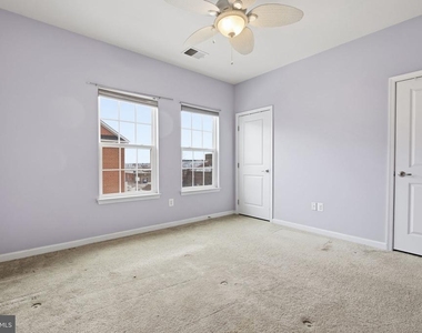 4505 Foster Avenue - Photo Thumbnail 16