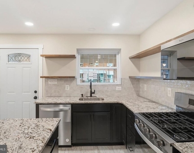 3828 10th Street - Photo Thumbnail 8