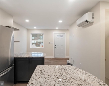 3828 10th Street - Photo Thumbnail 9