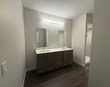 2645 Burton Road - Photo Thumbnail 16