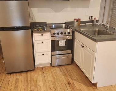 459 M Street Nw - Photo Thumbnail 3