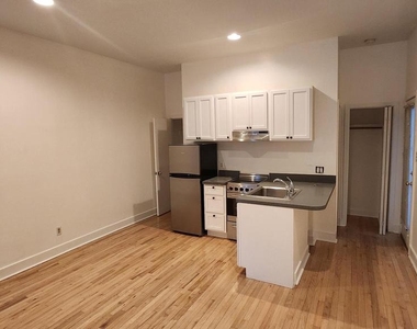 459 M Street Nw - Photo Thumbnail 2