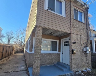 520 56th Street Ne - Photo Thumbnail 5
