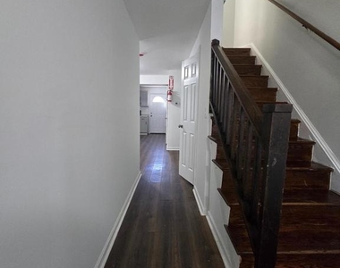 520 56th Street Ne - Photo Thumbnail 11
