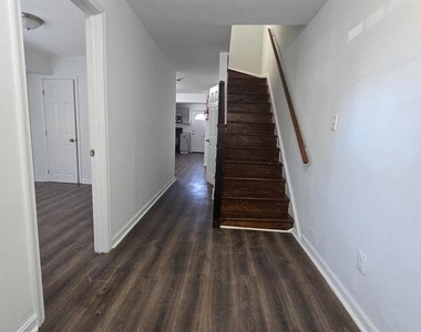 520 56th Street Ne - Photo Thumbnail 14