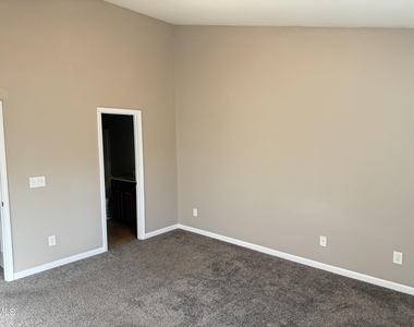 3102 Berkeley Springs Place - Photo Thumbnail 11
