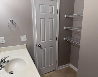 3102 Berkeley Springs Place - Photo Thumbnail 13