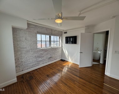 109 W Main Street - Photo Thumbnail 10
